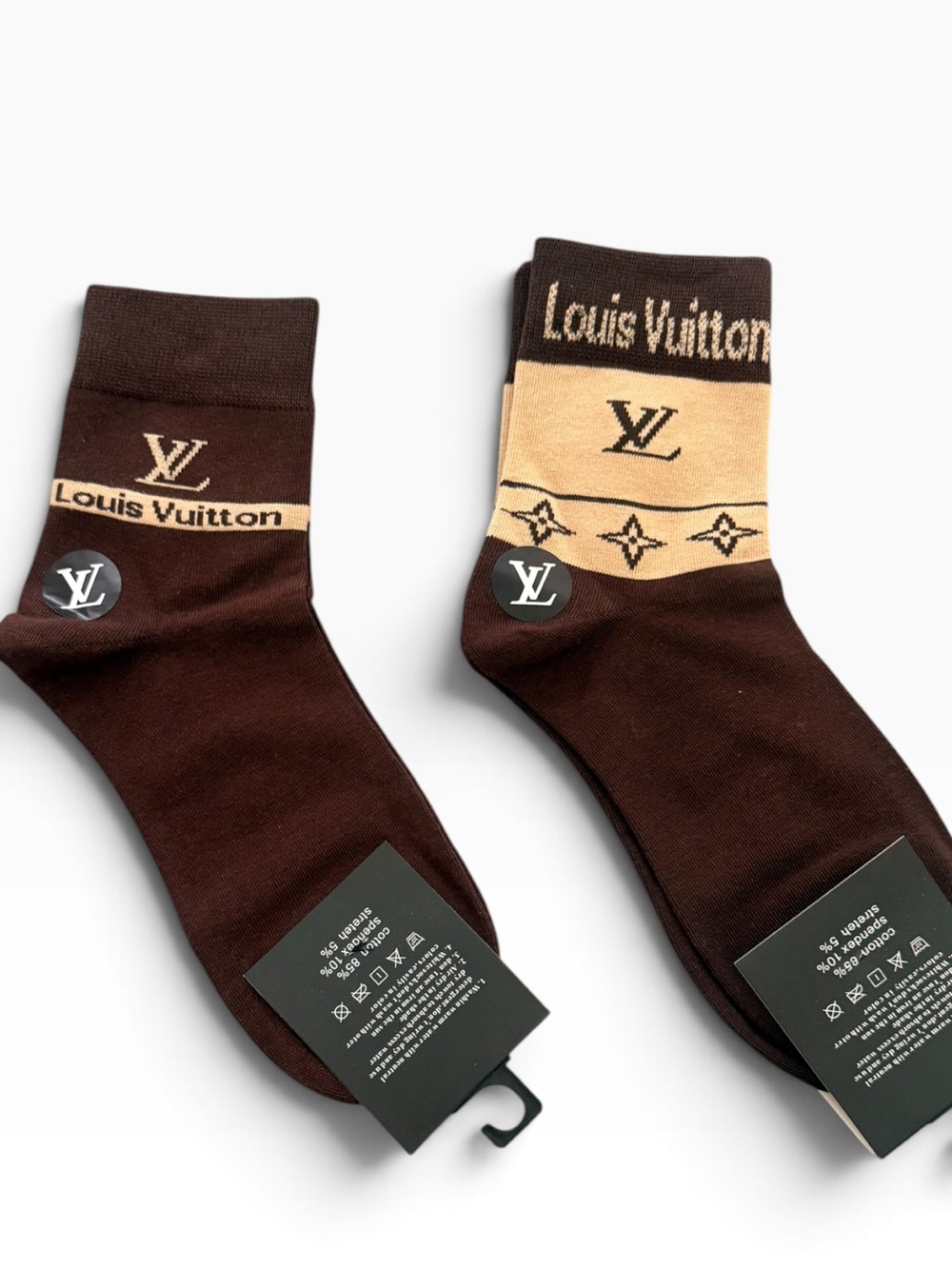 2 Pair Louis Vuitton Outlet Men's Brown and Black Socks